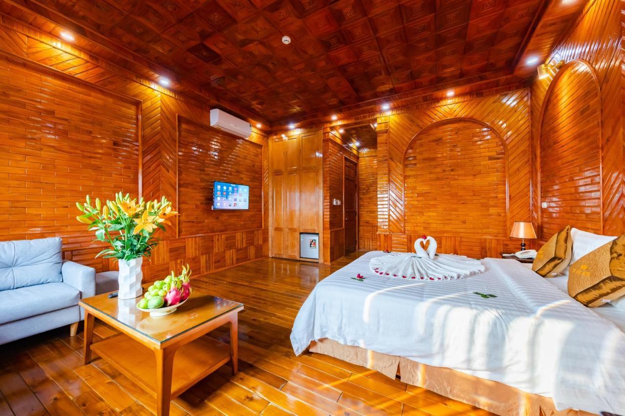 Theking Hotel Huong Gia Kültér fotó